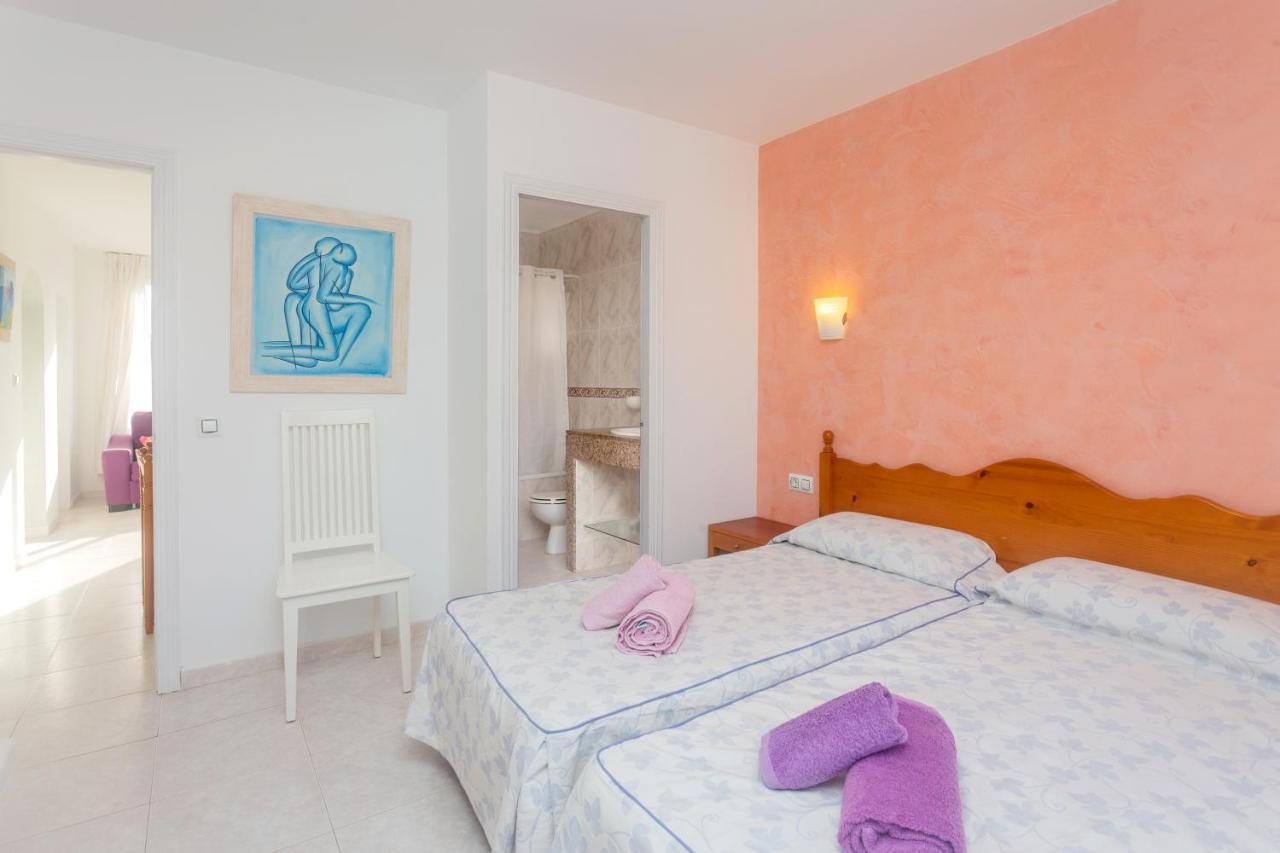 Apartamento Cala En Forcat 36 カラ・エン・ブラネス エクステリア 写真